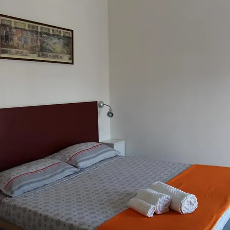 Irie Life - Centre Penthouse Гостевой дом Пескара